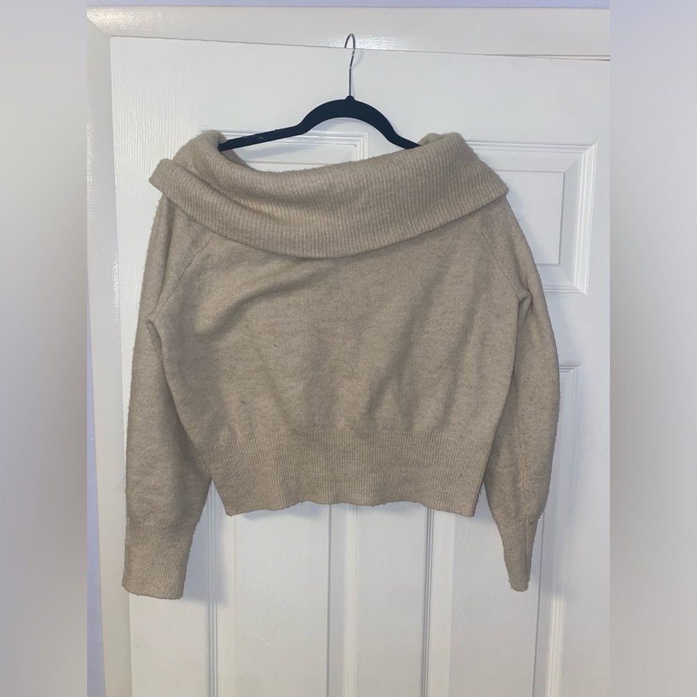 Warm off the shoulder blouse sweater, from H&M
